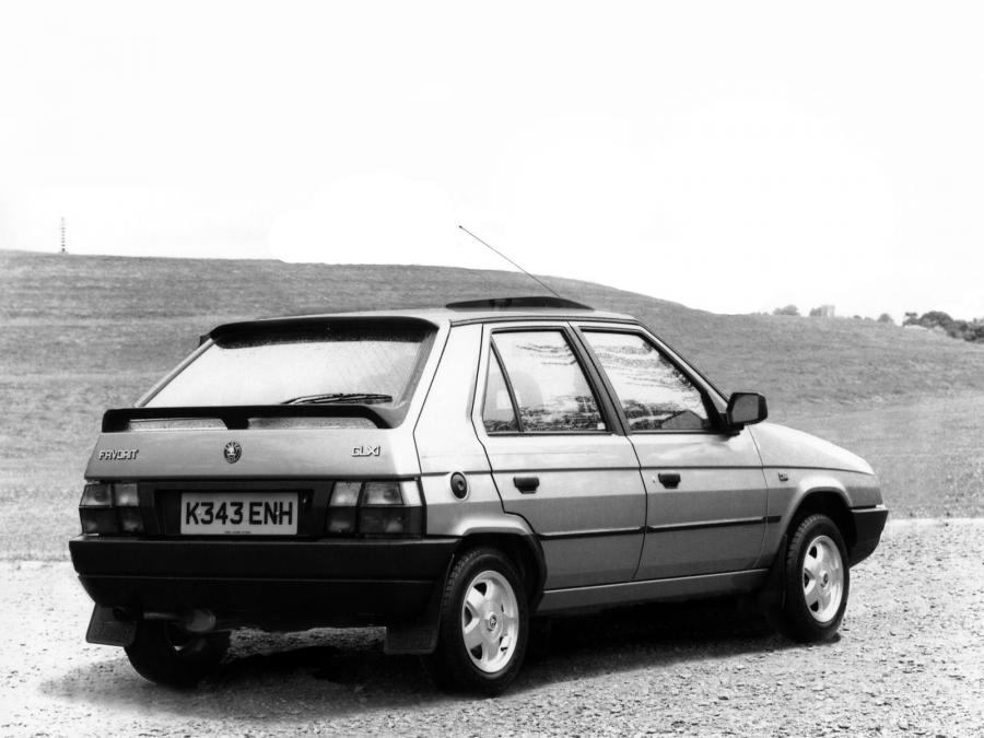 Skoda Favorit Silverline (Type 781) (UK) '1993